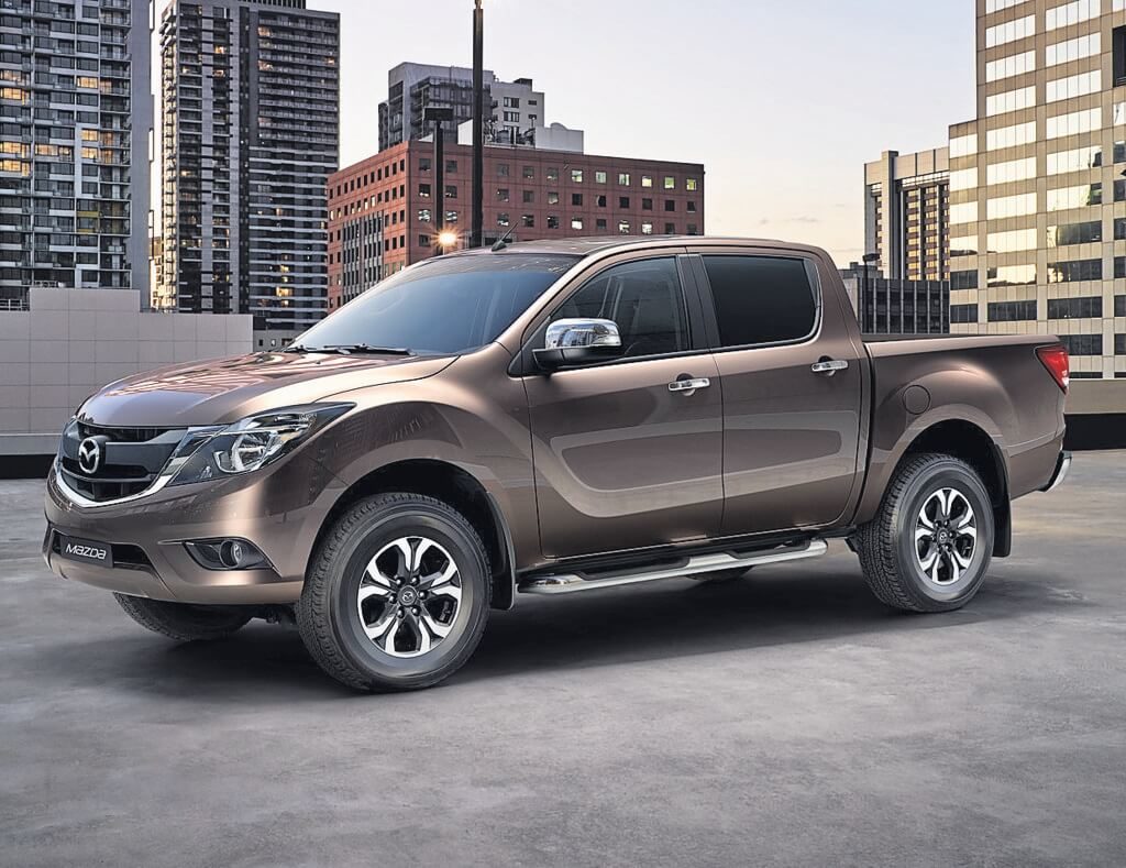 CMH Mazda Menlyn- Mazda BT 50 front