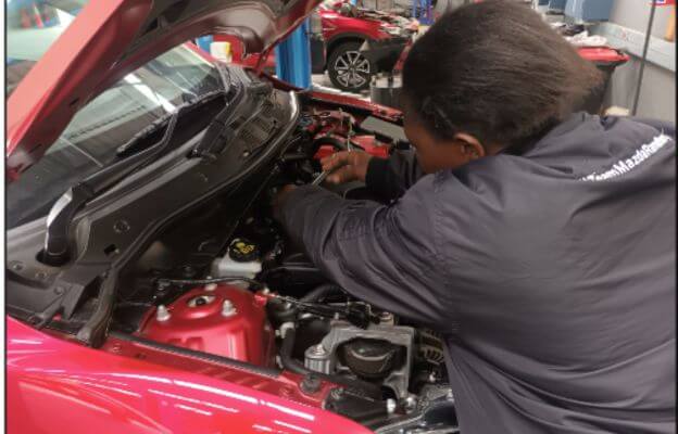 cmh-mazda-randburg-4-ways-to-prepare-for-vehicle-trade-in-mechanic