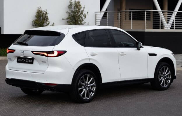 all-new-mazda-cx-60-in-white