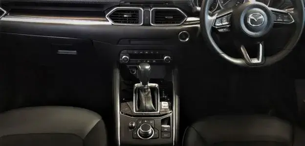 mazda-crossover-suv-cx-5-interior