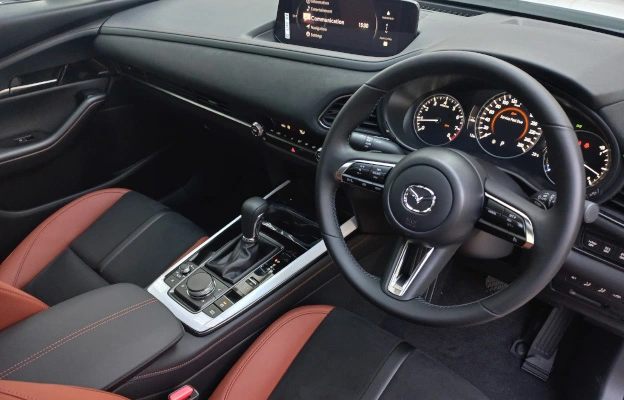 CMH Mazda Umhlanga – Mazda CX-30 Individual Interior