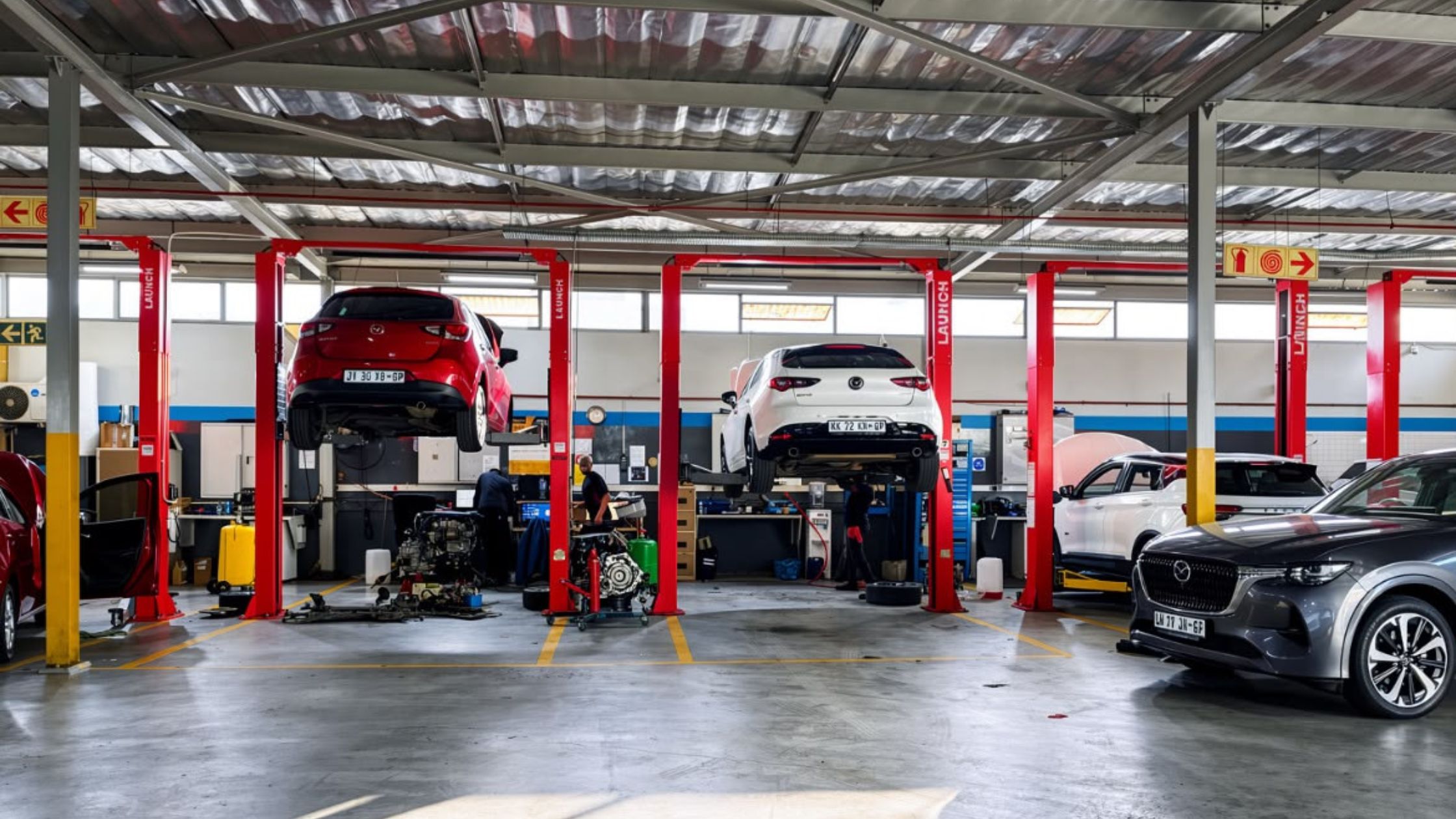 CMH Mazda Hatfield Workshop